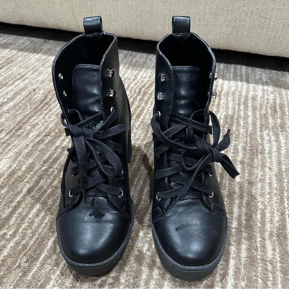 Steven Madden Black Heeled Booties